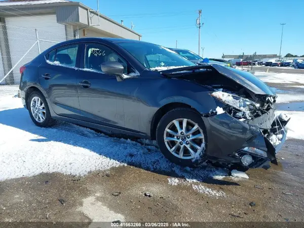 3MZBM1W73GM249422 2016 MAZDA 3 - Image 1