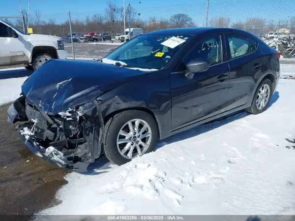 3MZBM1W73GM249422 2016 MAZDA 3 - Image 2
