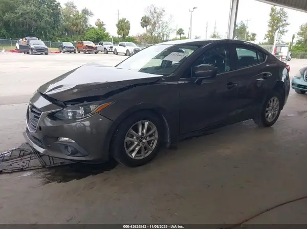 3MZBM1W75GM305389 2016 MAZDA 3 - Image 2