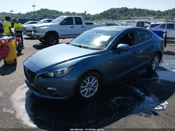 3MZBM1W76GM240388 2016 MAZDA 3 - Image 2