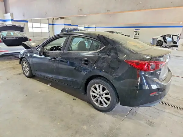 3MZBM1W76GM270586 2016 MAZDA 3 - Image 2