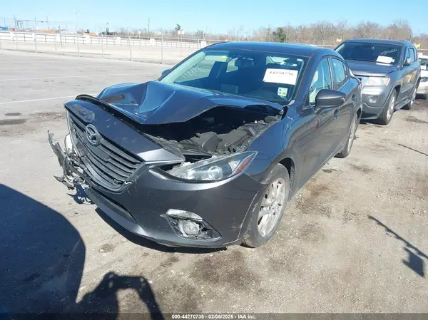 3MZBM1W78GM296140 2016 MAZDA 3 - Image 2