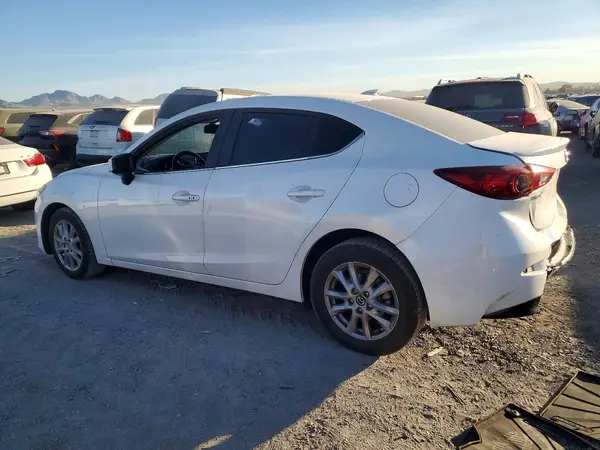 3MZBM1W78GM316404 2016 MAZDA 3 - Image 2