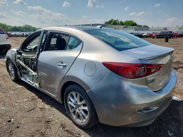 3MZBM1W79GM314421 2016 MAZDA 3 - Image 2
