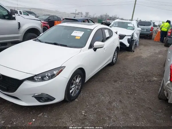3MZBM1W7XGM238448 2016 MAZDA 3 - Image 2