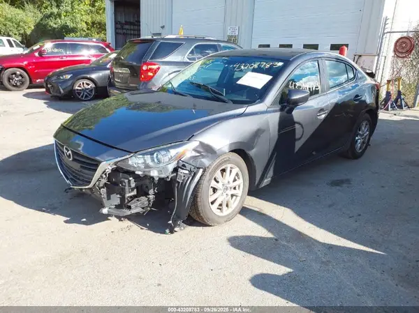 3MZBM1W7XGM265276 2016 MAZDA 3 - Image 2