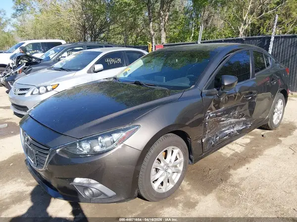 3MZBM1W7XGM299184 2016 MAZDA 3 - Image 2