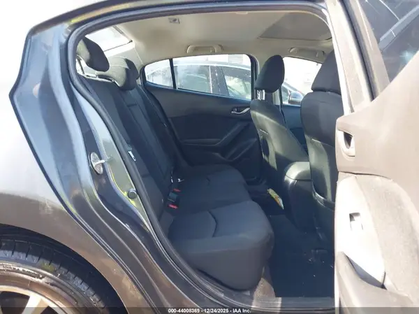3MZBM1W7XGM299377 2016 MAZDA 3 - Image 8