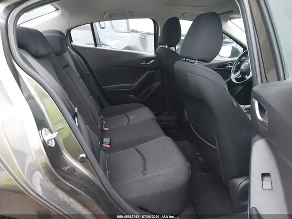 3MZBM1W7XGM305517 2016 MAZDA 3 - Image 8