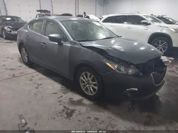 3MZBM1X71GM245237 2016 MAZDA 3 - Image 1