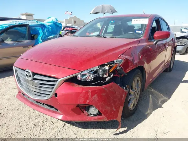3MZBM1X77GM266156 2016 MAZDA 3 - Image 2