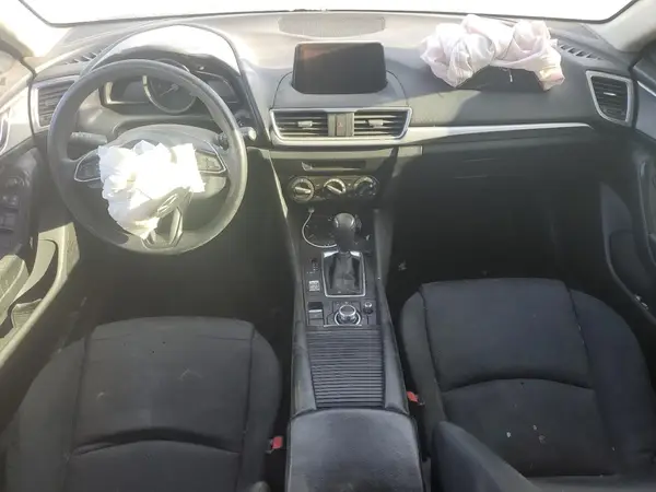3MZBN1K70HM110028 2017 MAZDA 3 - Image 8