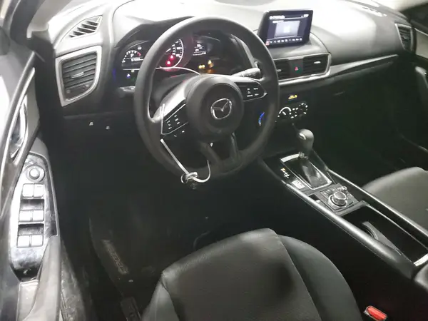 3MZBN1K70HM118114 2017 MAZDA 3 - Image 8