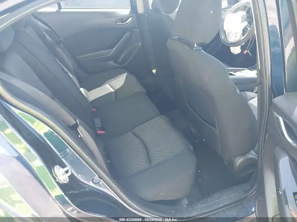 3MZBN1K70HM137505 2017 MAZDA 3 - Image 8