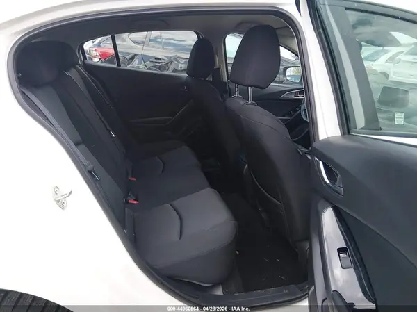 3MZBN1K70JM192798 2018 MAZDA 3 - Image 8