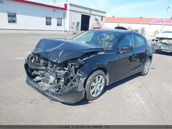 3MZBN1K70JM259884 2018 MAZDA 3 - Image 2