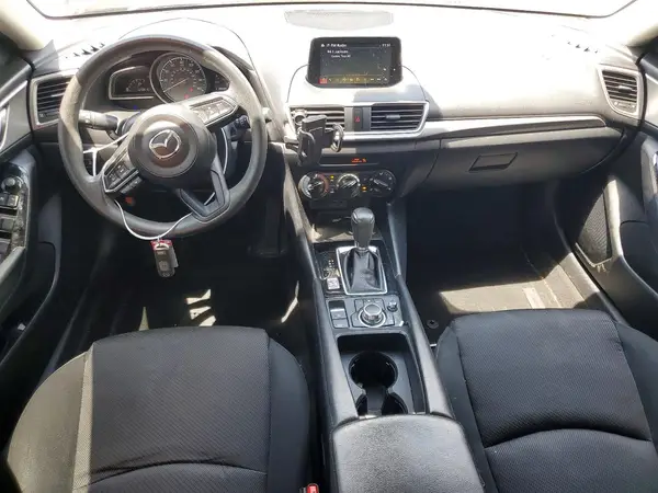 3MZBN1K70JM260341 2018 MAZDA 3 - Image 8
