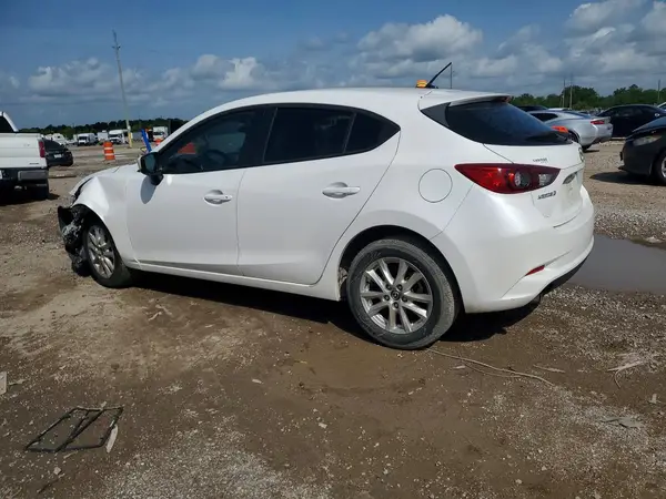 3MZBN1K71HM102844 2017 MAZDA 3 - Image 2