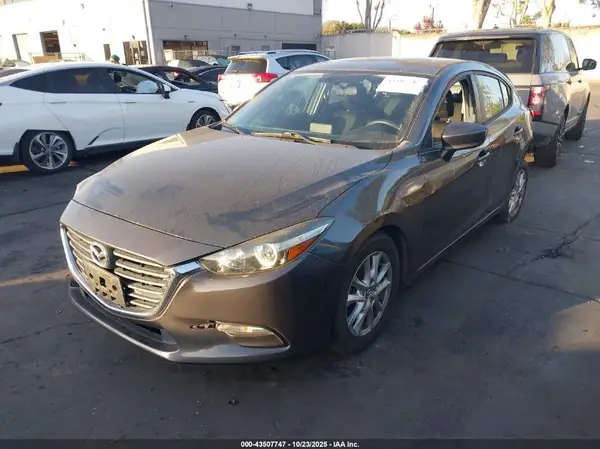 3MZBN1K71HM140221 2017 MAZDA 3 - Image 2