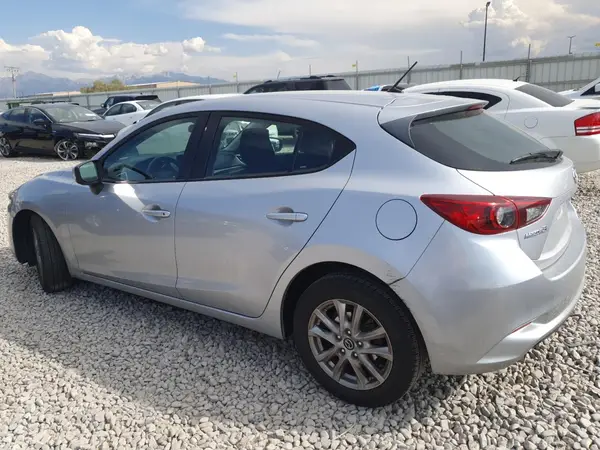 3MZBN1K72HM113724 2017 MAZDA 3 - Image 2