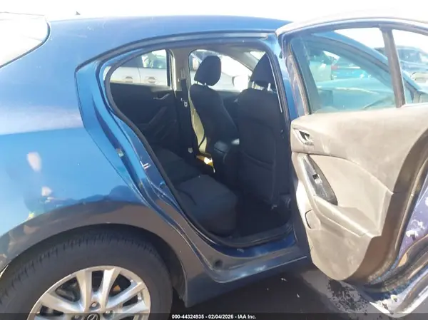 3MZBN1K72HM139109 2017 MAZDA 3 - Image 8