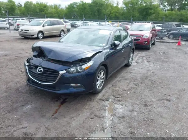 3MZBN1K72HM158162 2017 MAZDA 3 - Image 2