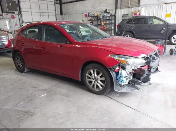 3MZBN1K72JM206359 2018 MAZDA 3 - Image 1
