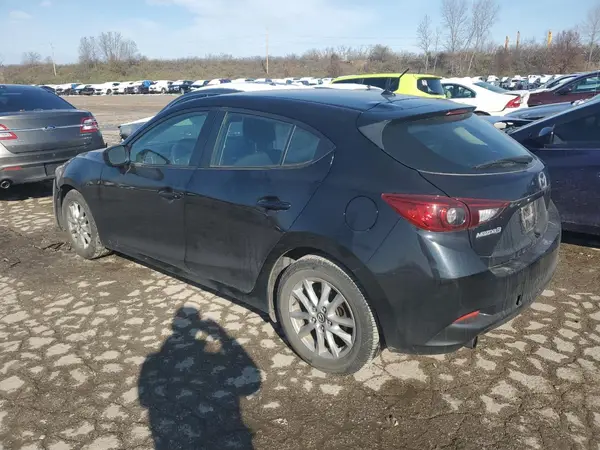 3MZBN1K73JM265467 2018 MAZDA 3 - Image 2