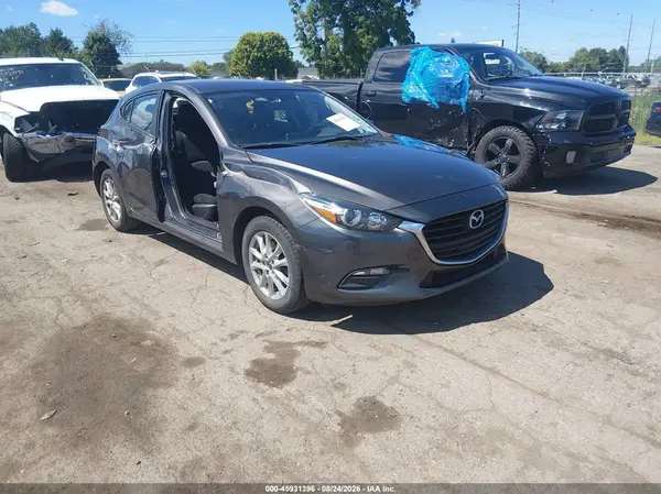 3MZBN1K74HM105785 2017 MAZDA 3 - Image 1