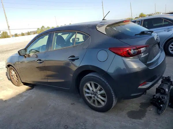 3MZBN1K74HM140732 2017 MAZDA 3 - Image 2