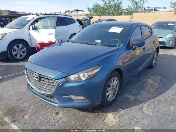 3MZBN1K74HM156431 2017 MAZDA 3 - Image 2