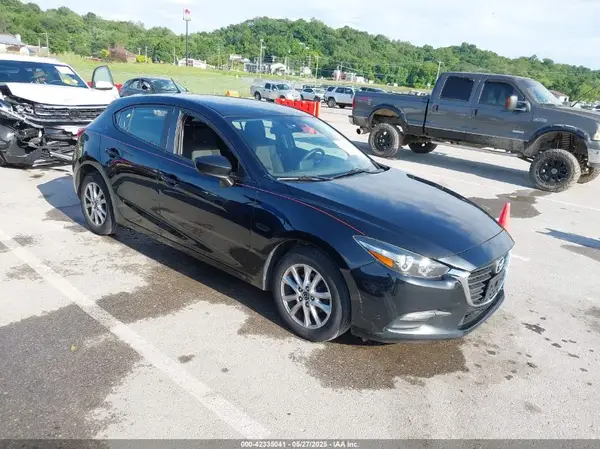 3MZBN1K74JM267454 2018 MAZDA 3 - Image 1
