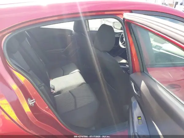 3MZBN1K75HM157104 2017 MAZDA 3 - Image 8
