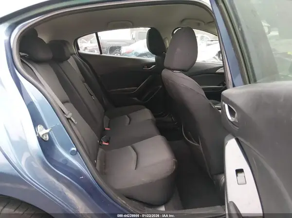 3MZBN1K75JM160848 2018 MAZDA 3 - Image 8