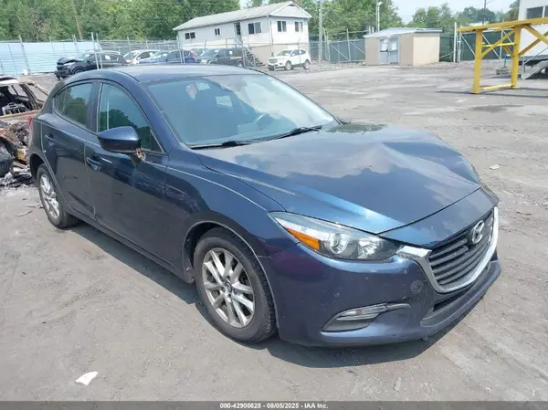 3MZBN1K75JM203259 2018 MAZDA 3 - Image 1
