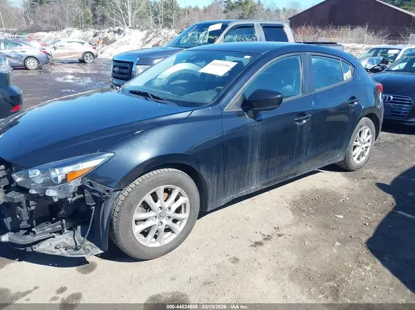 3MZBN1K75JM233667 2018 MAZDA 3 - Image 2