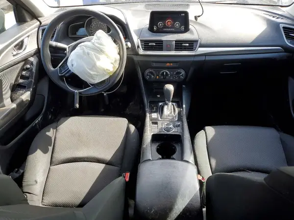 3MZBN1K75JM236035 2018 MAZDA 3 - Image 8