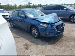 3MZBN1K75JM236195 2018 MAZDA 3