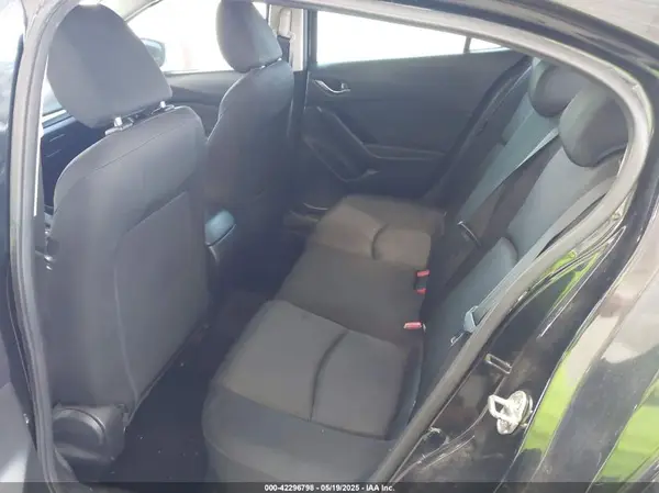 3MZBN1K76HM100748 2017 MAZDA 3 - Image 8