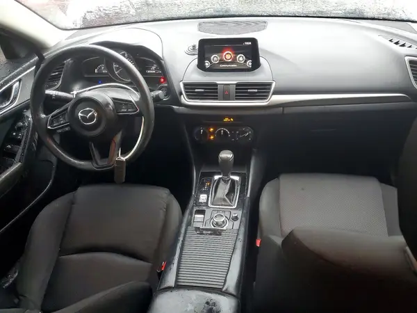 3MZBN1K76JM199528 2018 MAZDA 3 - Image 8
