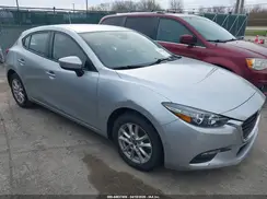 3MZBN1K76JM254768 2018 MAZDA 3
