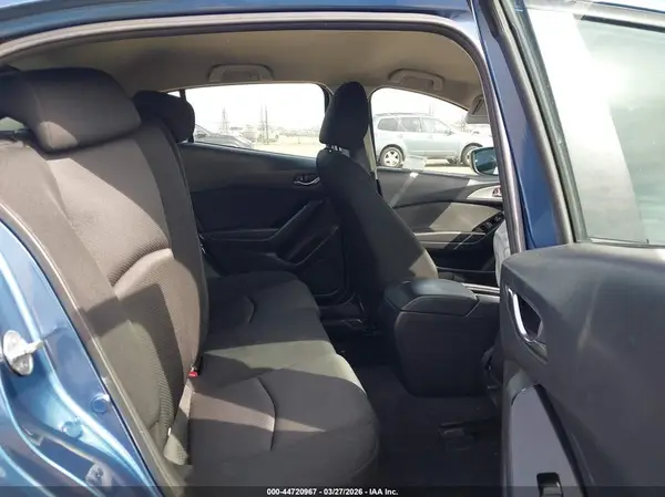3MZBN1K76JM271666 2018 MAZDA 3 - Image 8