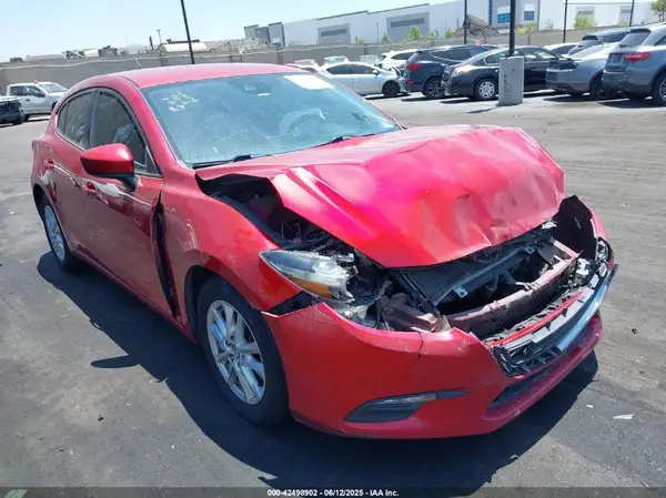 3MZBN1K76JM276947 2018 MAZDA 3 - Image 1