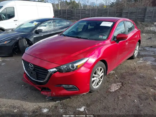 3MZBN1K77HM102394 2017 MAZDA 3 - Image 2
