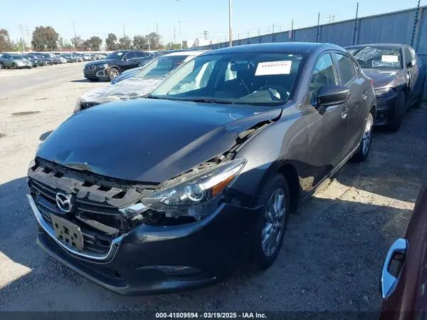 3MZBN1K77HM110365 2017 MAZDA 3 - Image 2