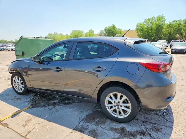 3MZBN1K77HM128090 2017 MAZDA 3 - Image 2