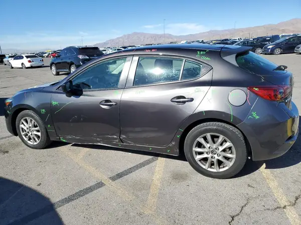 3MZBN1K77HM145732 2017 MAZDA 3 - Image 2