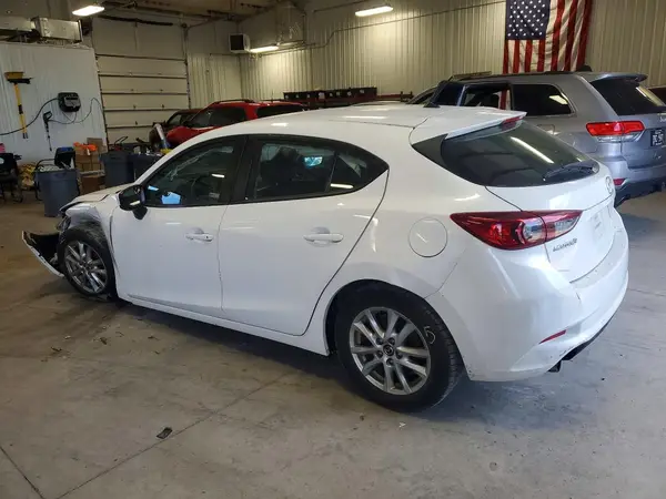 3MZBN1K77HM155502 2017 MAZDA 3 - Image 2