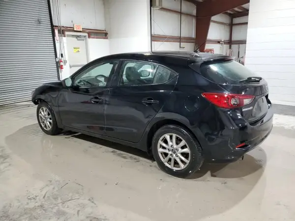 3MZBN1K77JM195424 2018 MAZDA 3 - Image 2