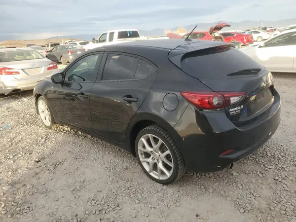 3MZBN1K77JM205286 2018 MAZDA 3 - Image 2